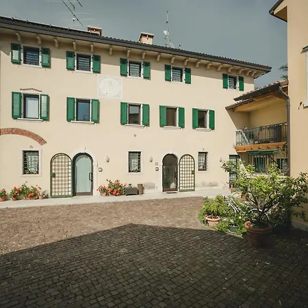 A Casa Di Tom Bed & Breakfast SantʼAmbrogio di Valpolicella
